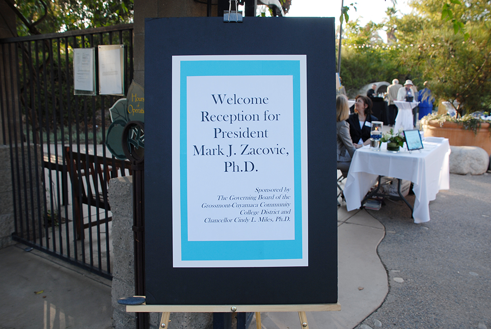 Dr Mark Zacovic sign